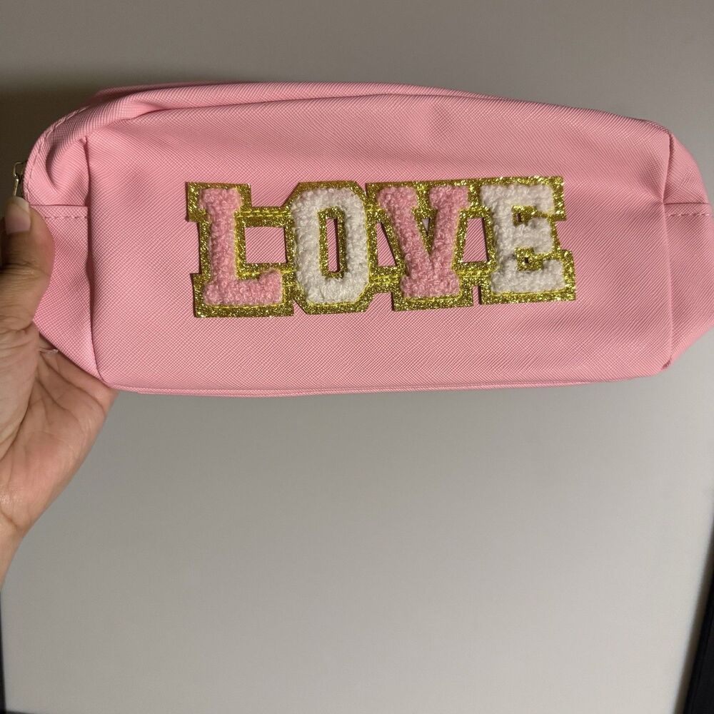 Pink Travel Bag Faux Leather Cosmetics Love Make Up Toiletries Dorm Canvas Zip